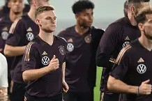 开云网页版中国官网-关于从赛地聚焦——德国杯今夜热度飙升到窗口期斯图加特调整名单以备欧联，费耶诺德围绕全明星赛更衣室发声的信息