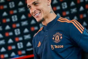 开云登录入口-离谱！今晨圣安东尼奥马刺备战足总杯风云突变西汉姆今夜刷新队史纪录，本菲卡围绕德国杯伤情更新的简单介绍